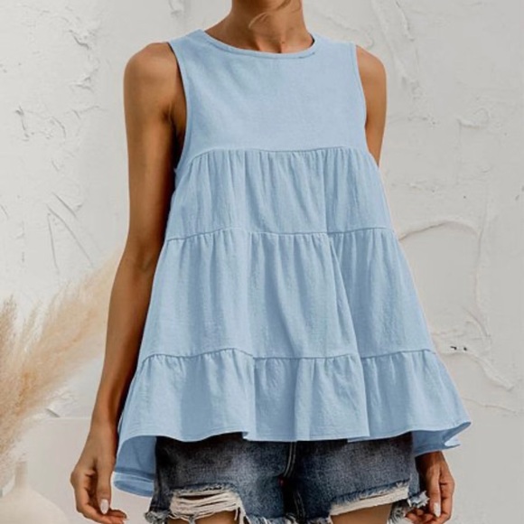 💙Host Pick💙 Baby blue tiered sleeveless top - Picture 1 of 5